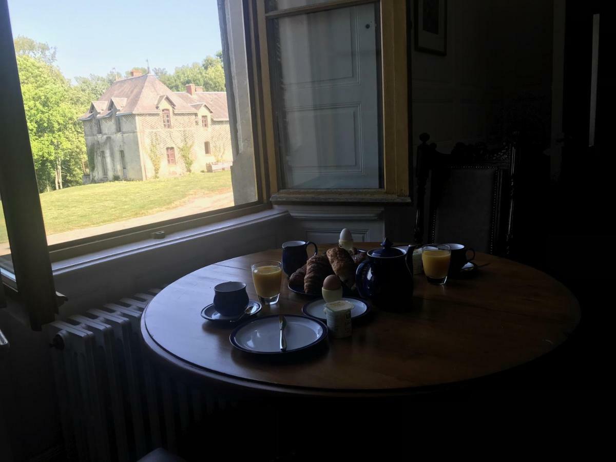 Chateau Pont Jarno B&B Champdeniers 외부 사진